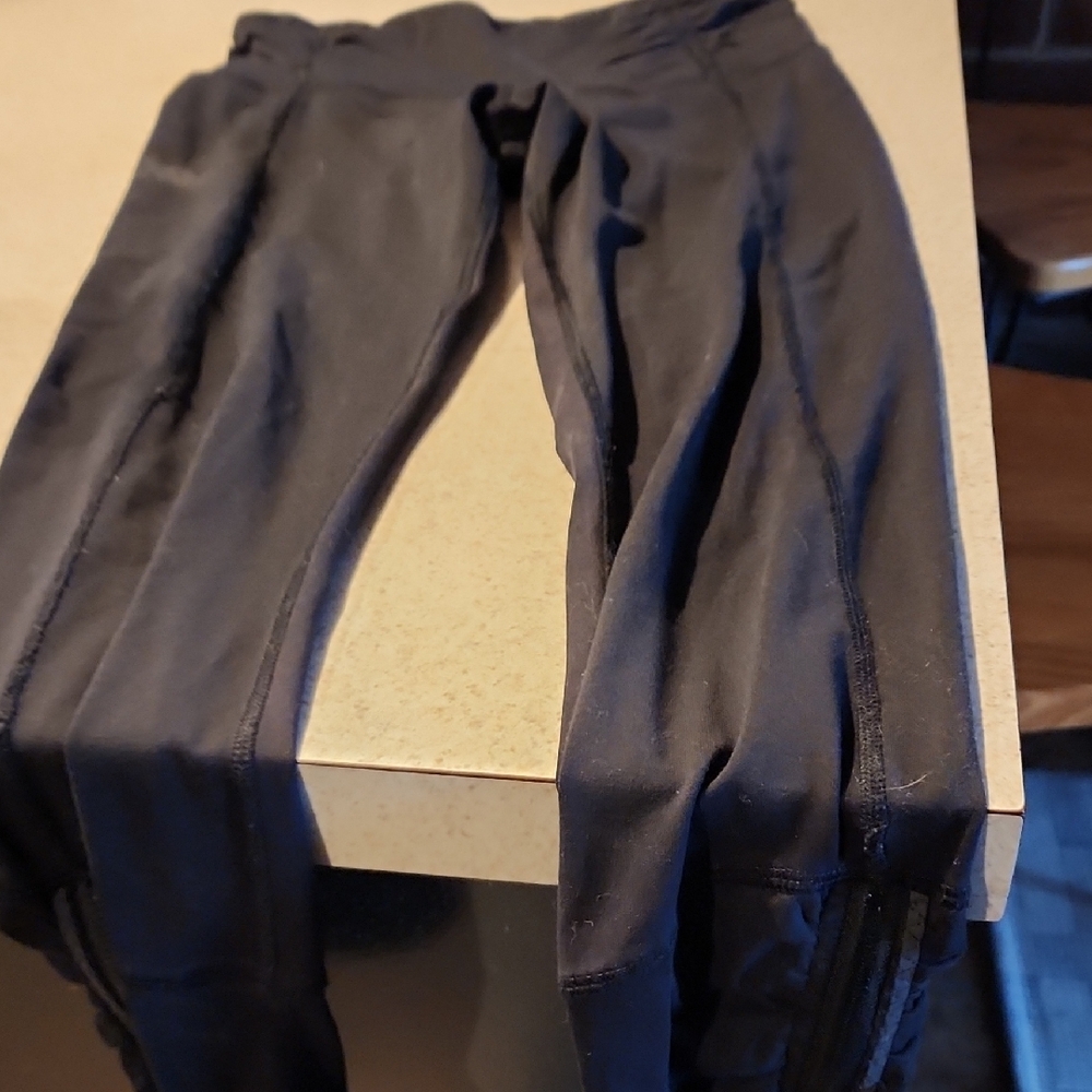 Black Athletic Leggings